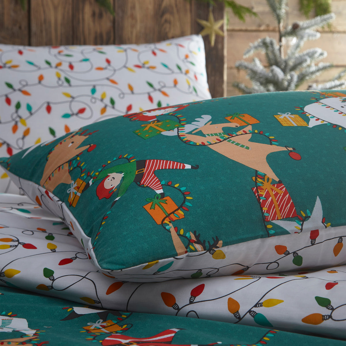 Santas Workshop Duvet Set by Roseland Furniture