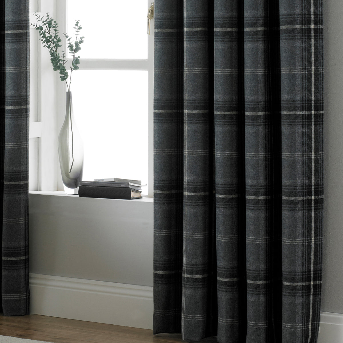 Aviemore 168X137 Eyelet Curtains Grey