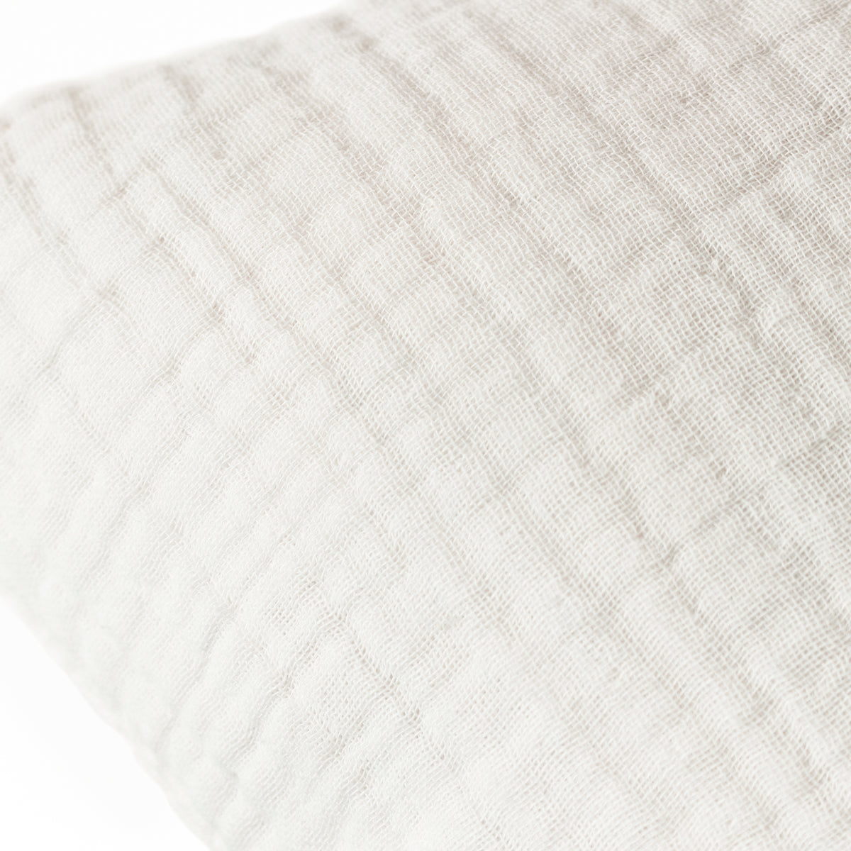 Lark 45X45 Polyester Cushion White