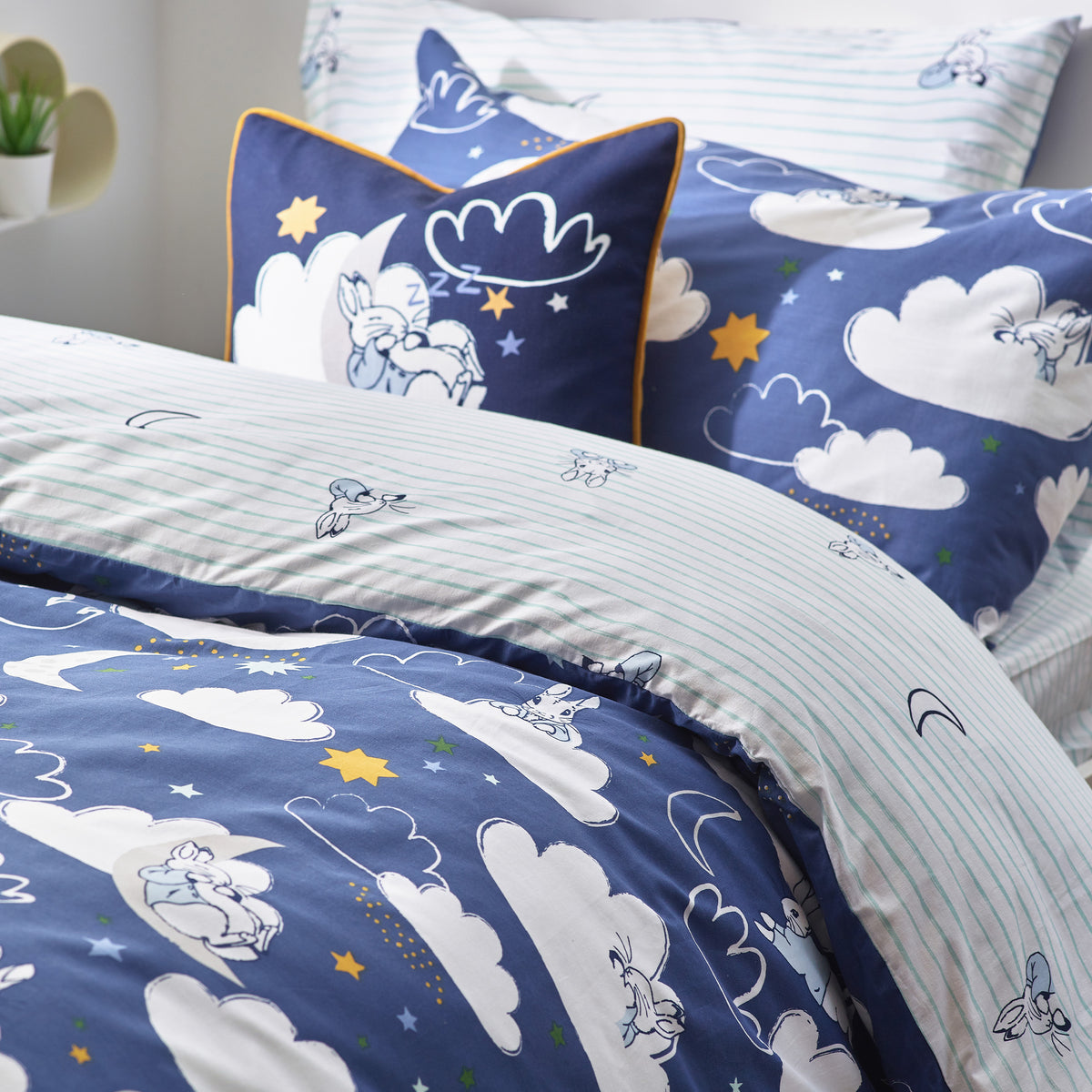 Peter Rabbit Sleepy Head Duvet Set