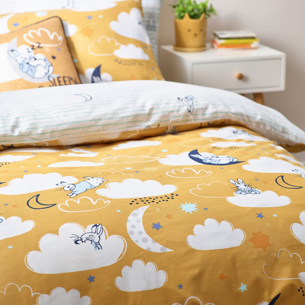 Peter Rabbit Sleepy Head Duvet Set