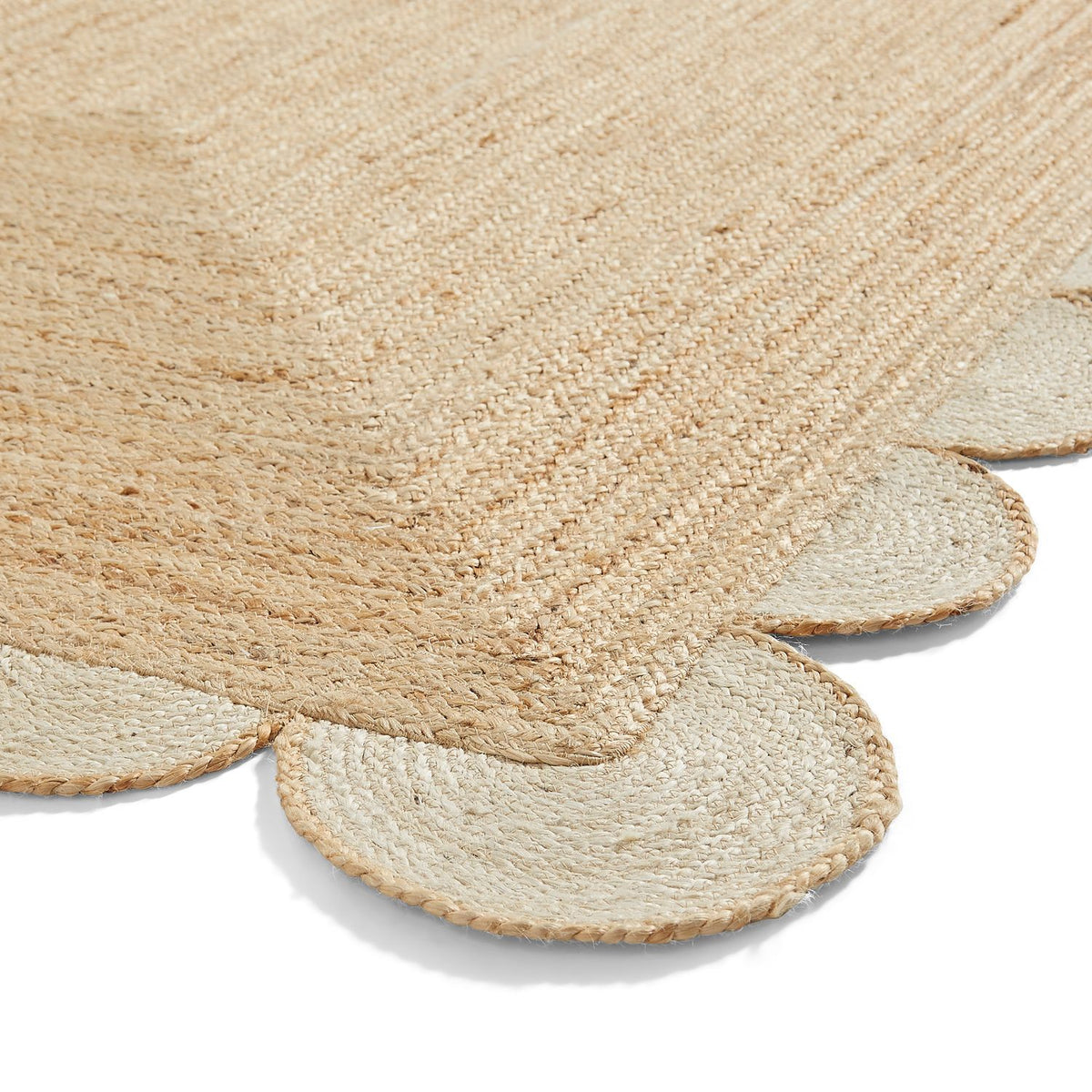 Natural Chesney Jute Scalloped Edge Natural Rug from Roseland Furniture