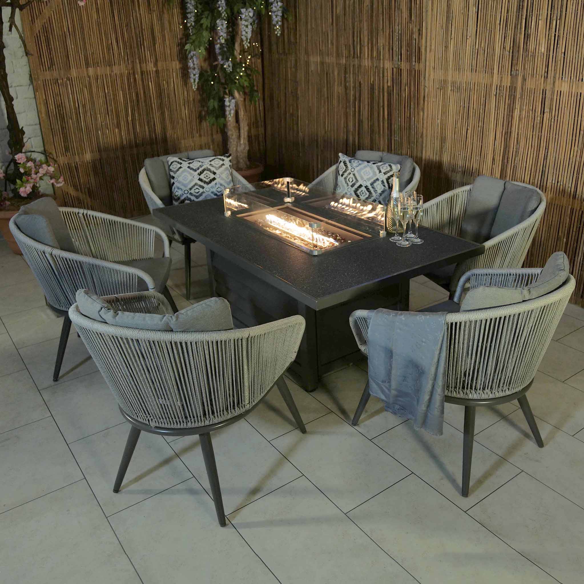 Aspen 4 seater on sale dining set