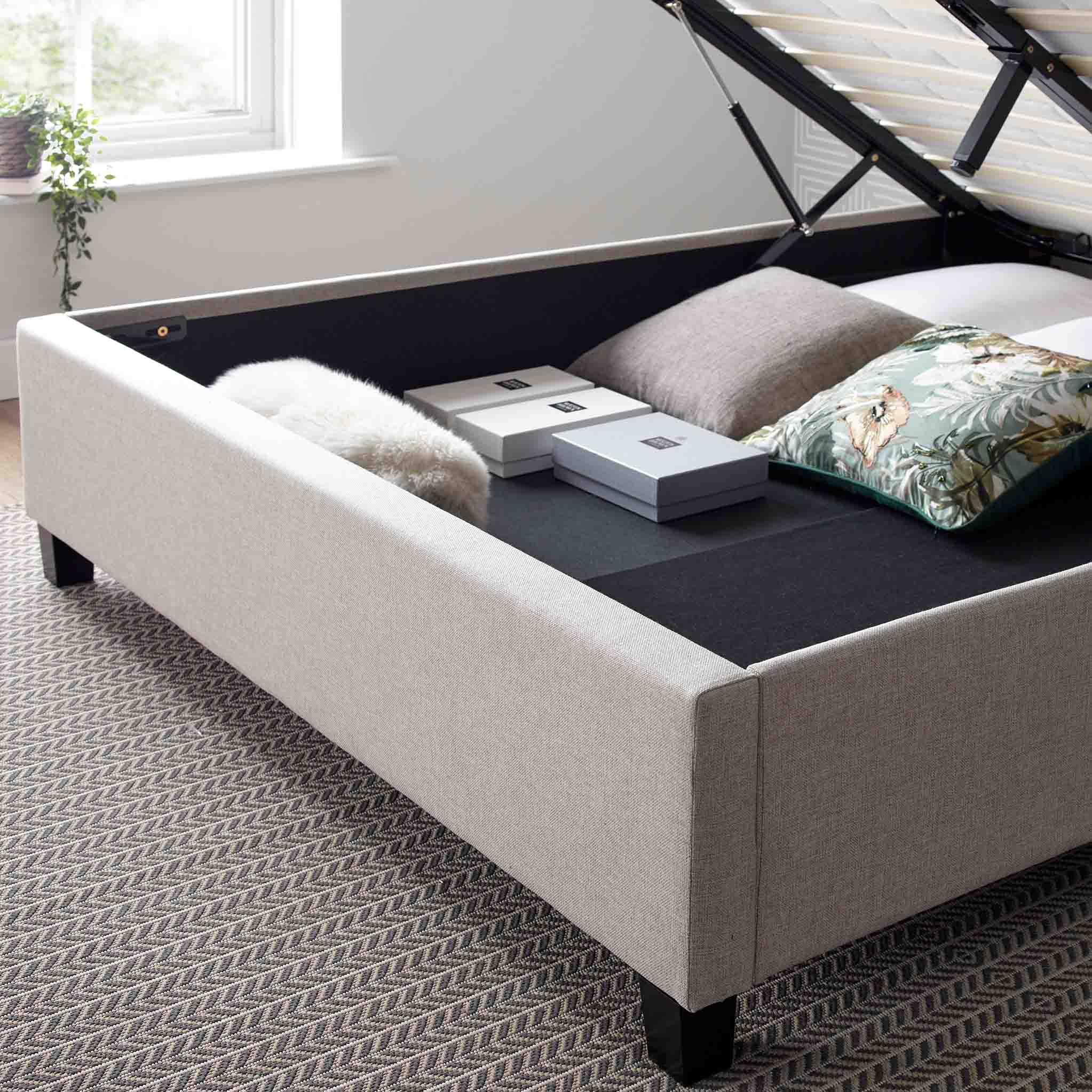 Oatmeal deals ottoman bed