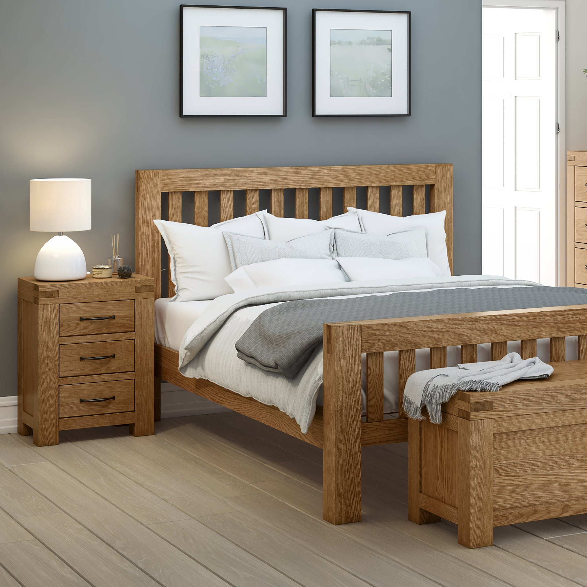 Oak king store bed frame