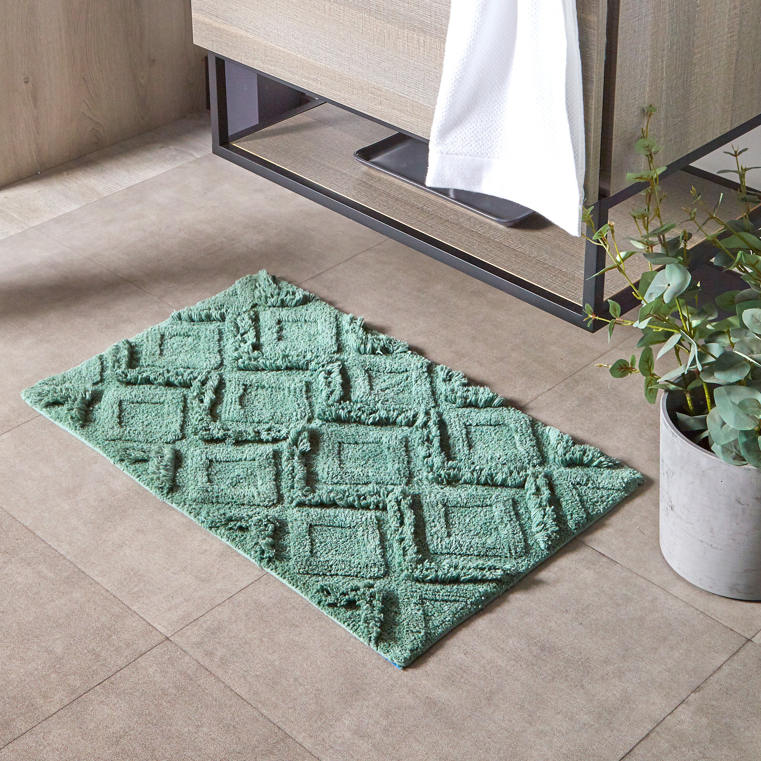 Diamond Tufted Anti-Slip Bath Mat | 100% Cotton 80cm Rectangular