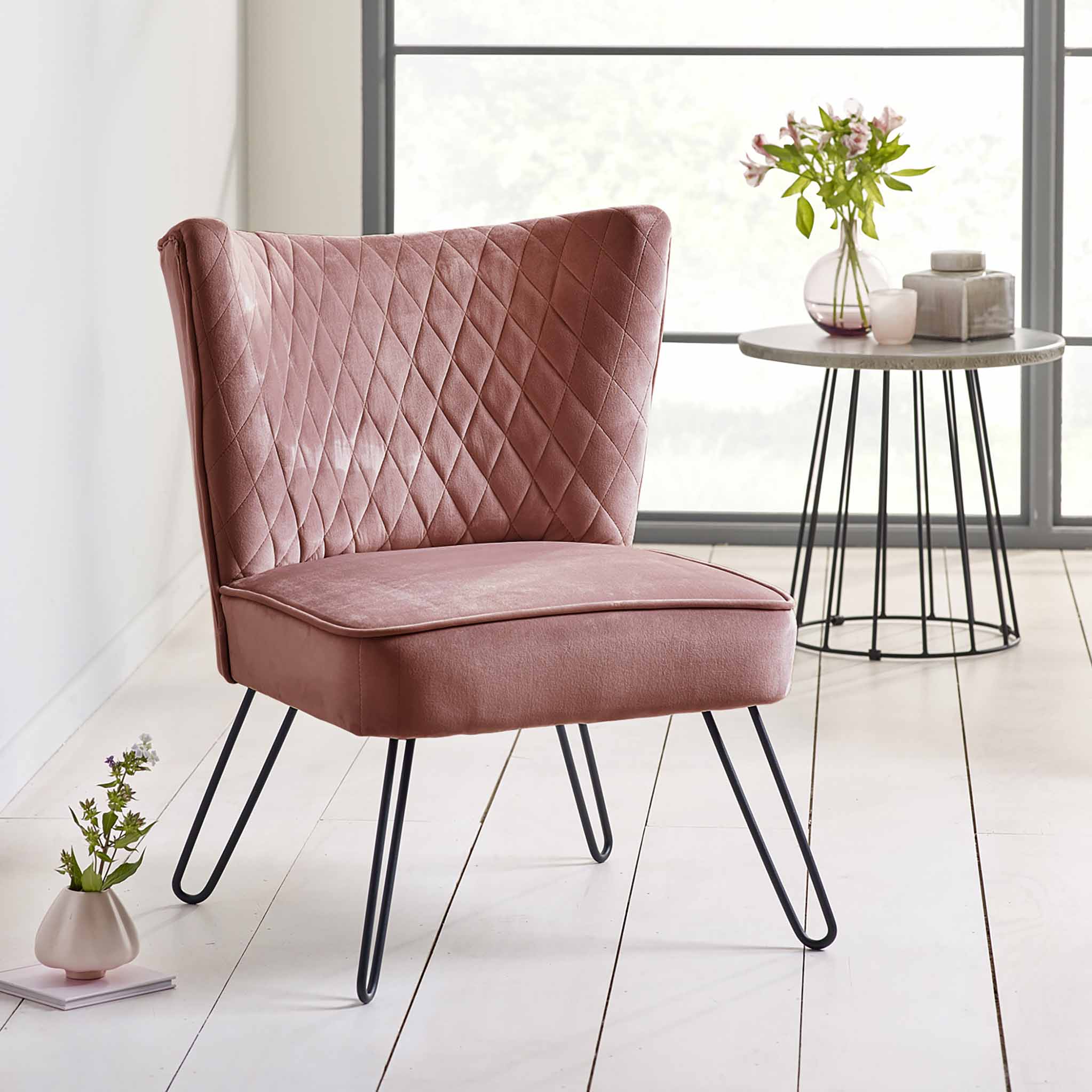 Dusky pink deals velvet chair